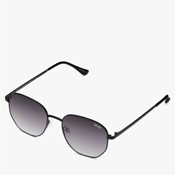 New Quay Unisex Big Time Black Frame / Smoke Polarized Lens Round Sunglasses - Picture 5 of 7